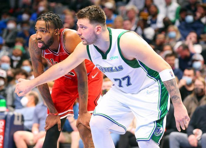  独行侠锁定东欧组合，东契奇欧文携手冲击总冠军  